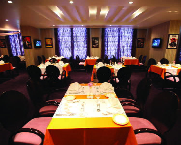 Plaza Inn Doha Exterior photo